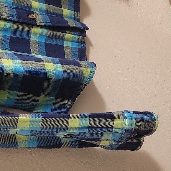 Hollister Button-down Plaid Flannel - Navy/Green - XL - Picture 7 of 13